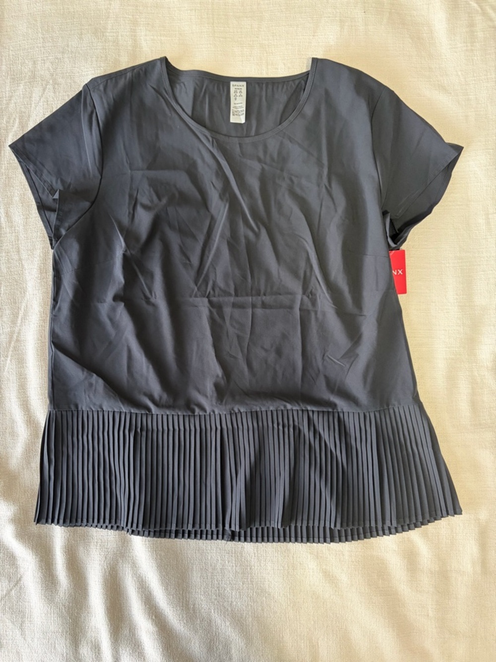 SPANX Pleated Hem Short Sleeve Top in Charcoal Gray